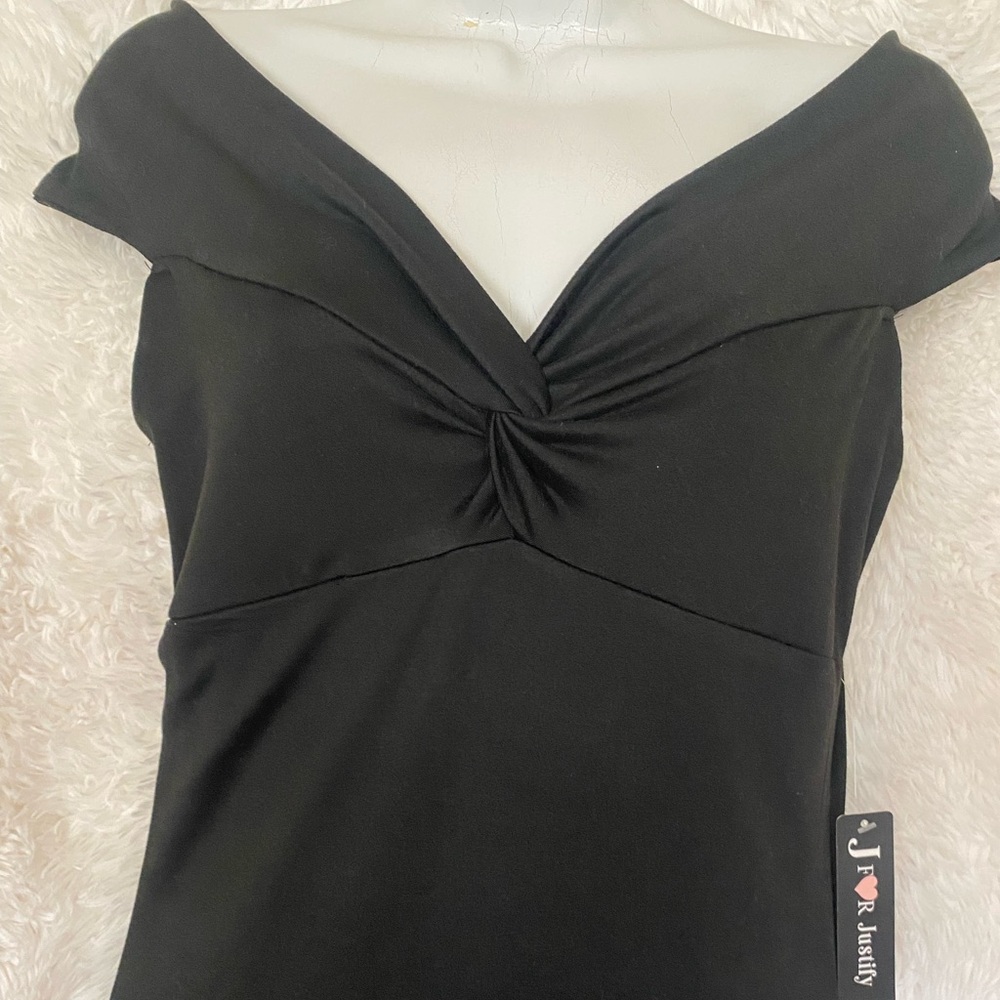 J for Justify Elegant Black Off-Shoulder Maxi Dress